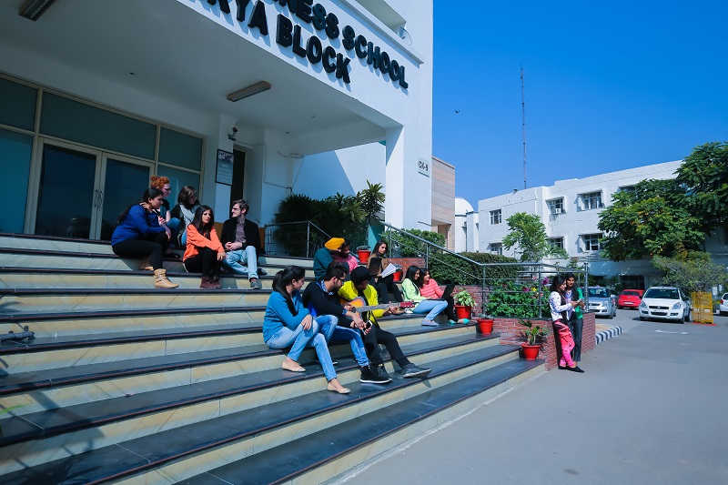 CGC College of Engineering Landran Students Corner photo 16
